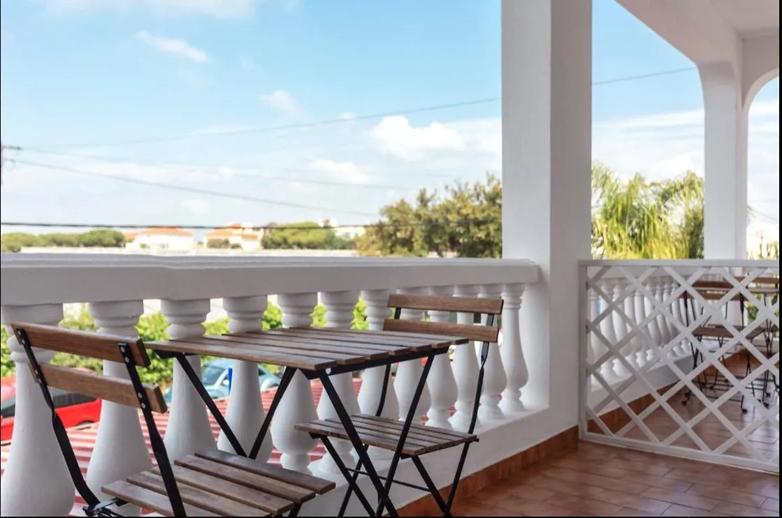 Privat bolig Blife Aerya Private Rooms - Airport Stay FAO Portugal