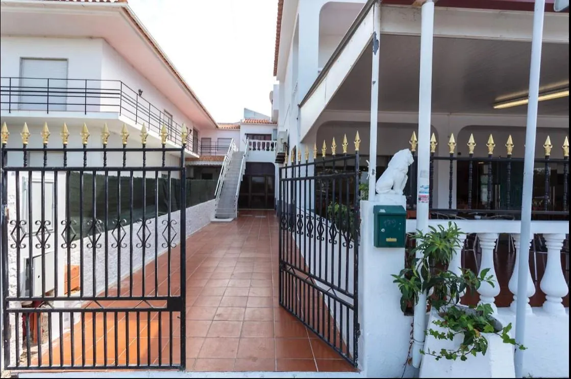 Blife Aerya Private Rooms - Airport Stay Faro Portugal