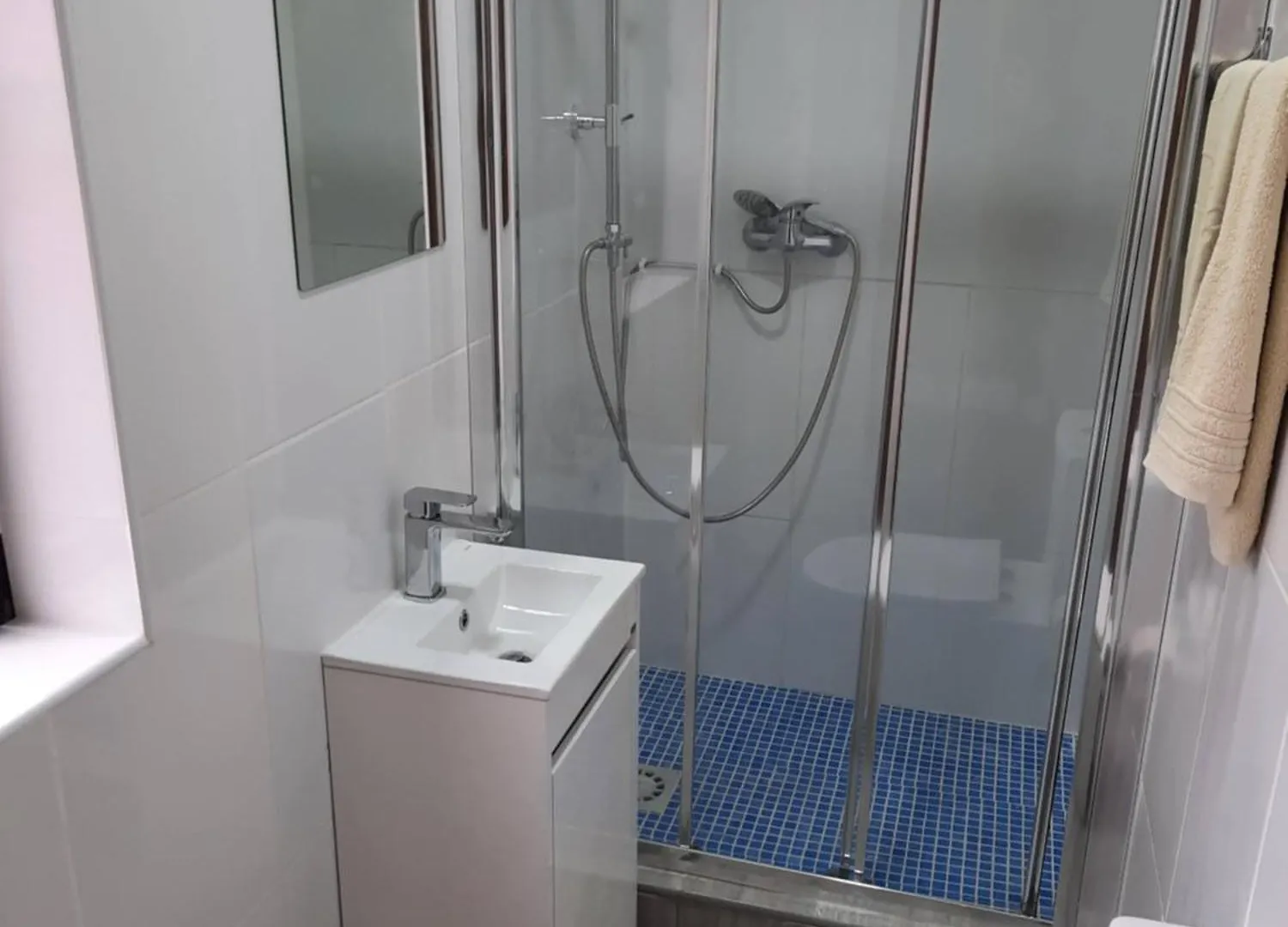 Blife Aerya Private Rooms - Airport Stay Faro